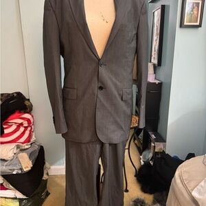YVES Saint Laurent Men's Gray Suit